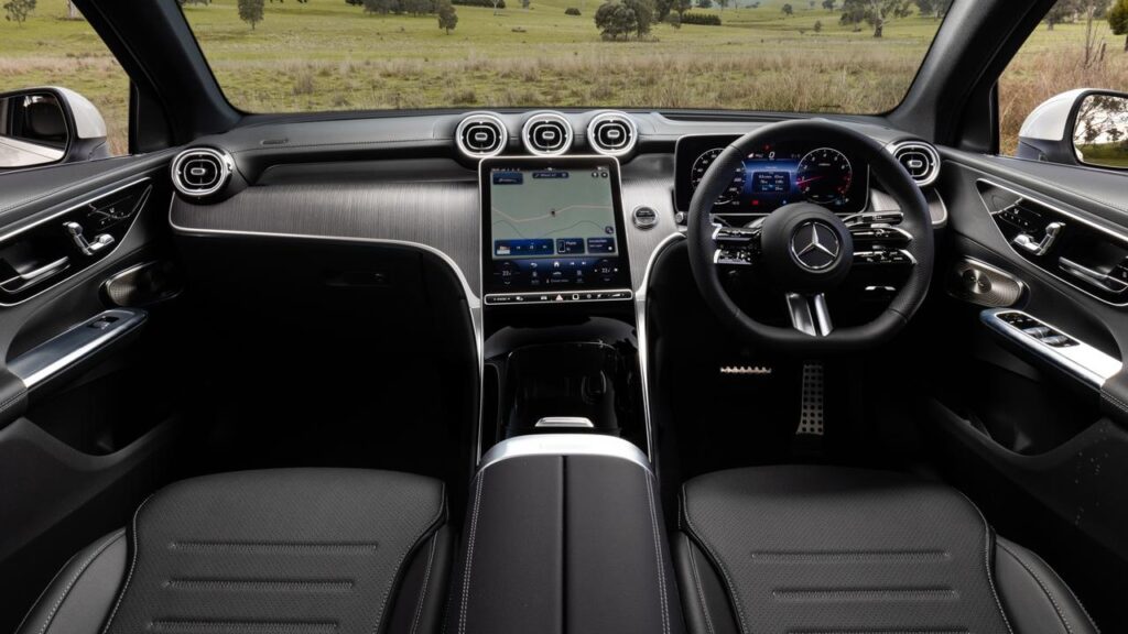 2024 Mercedes-Benz GLC 300 interior image budget gari