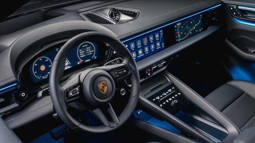 2025 Porsche Macan interior image budget gari