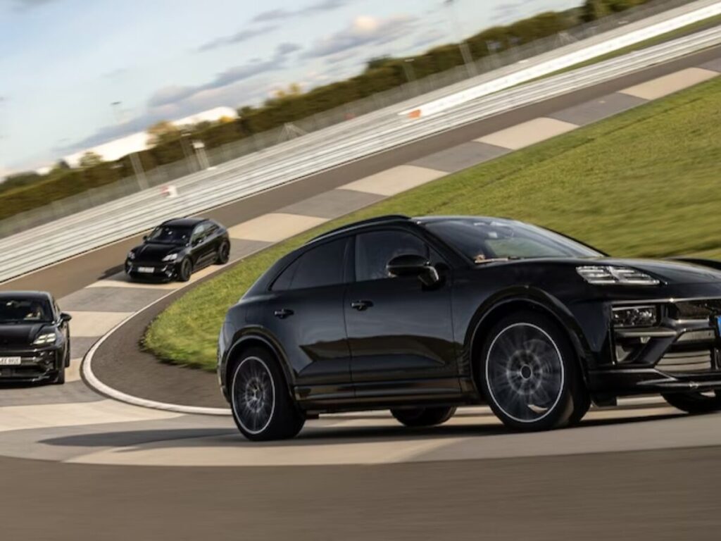 2025 Porsche Macan performance image budget gari